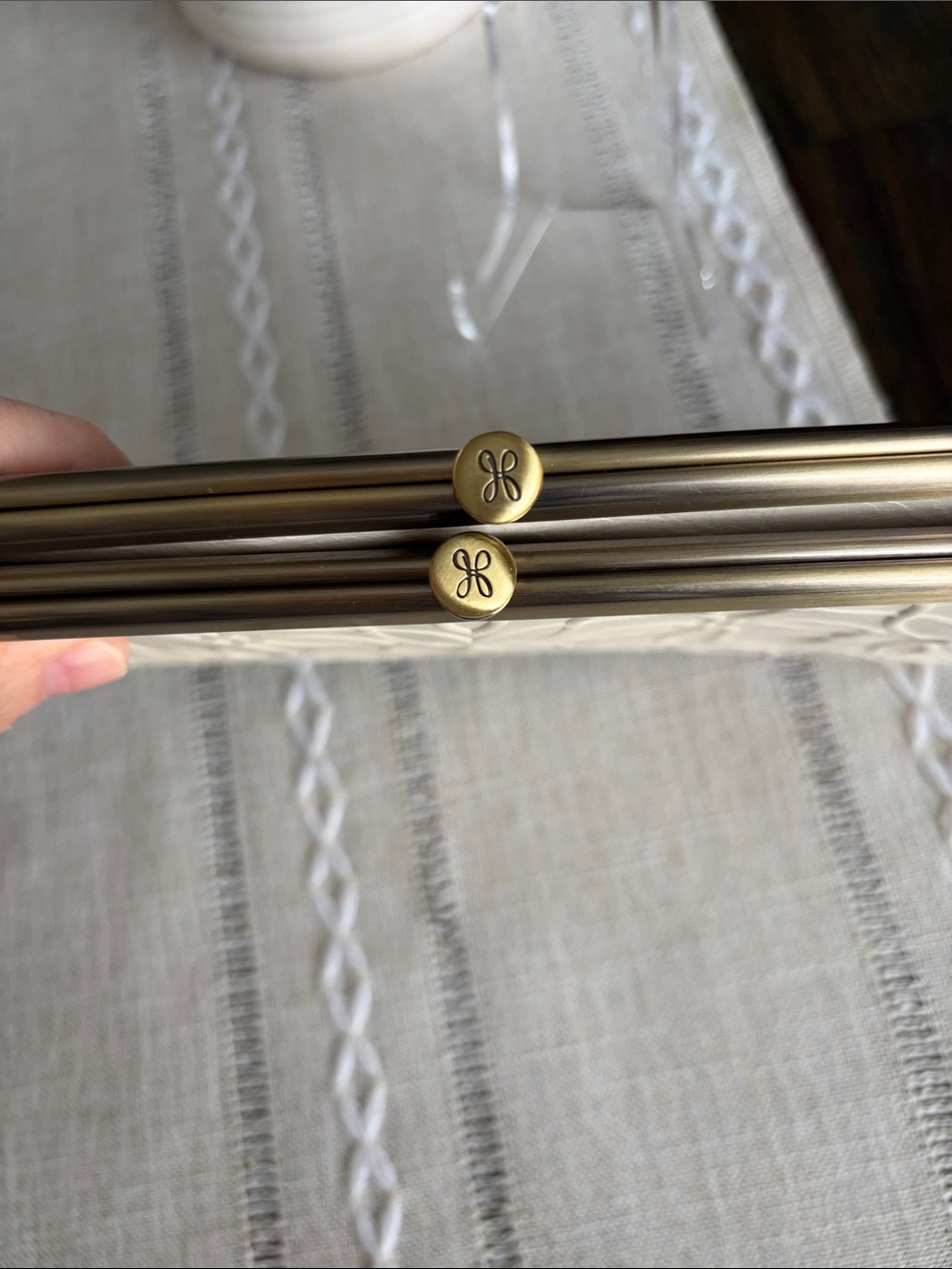 HOBO Lauren Clutch Wallet Cream Embossed Leather - Picture 3 of 16